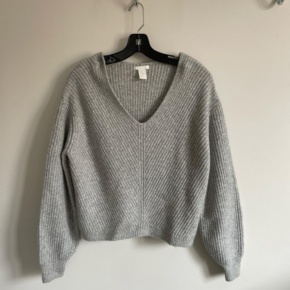 H&M Knit Sweater - Picture 1 of 4